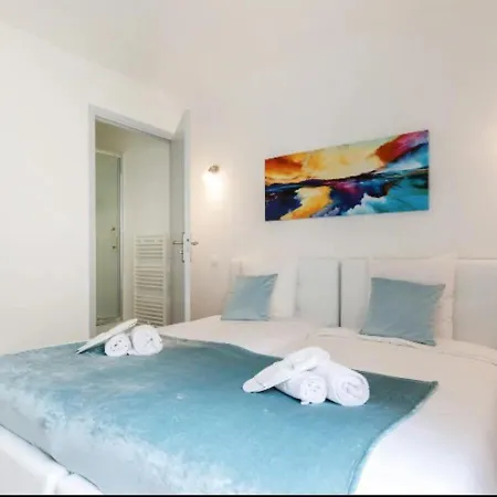 Aurelie
